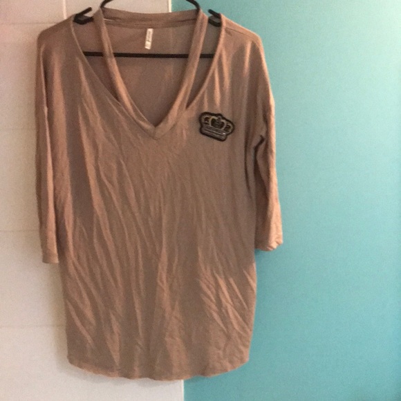 Tops - Picture 1 of 1